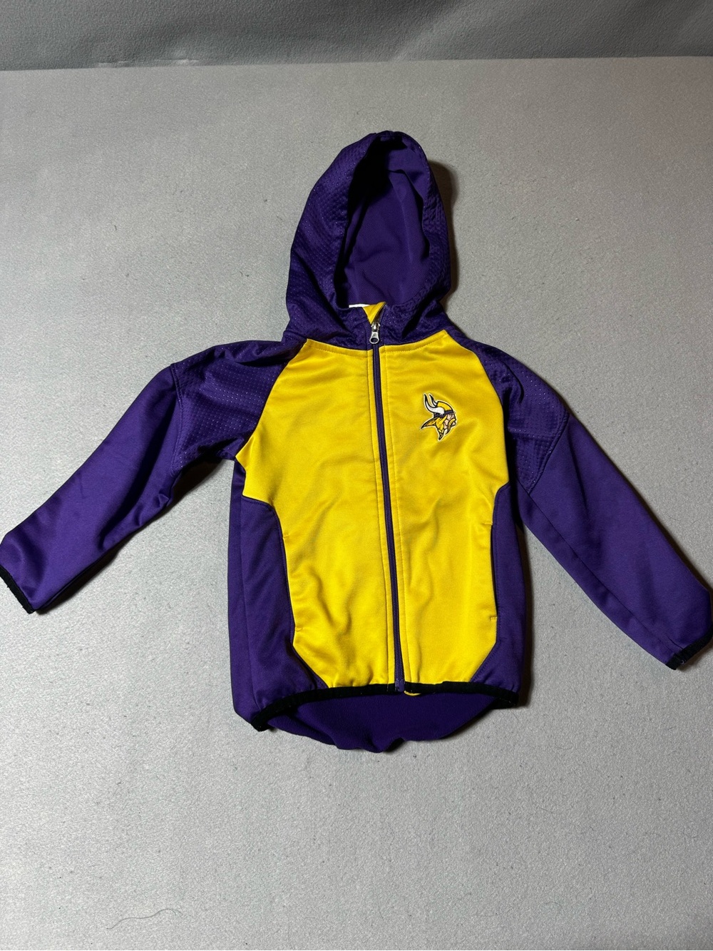 NWOT NFL Kids MN Vikings Purple and Gold Full-Zip Hoodie Size XS 4/5